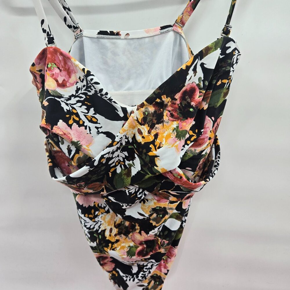 Kona Sol Tropical Floral Print One Piece Swimsuit 24W